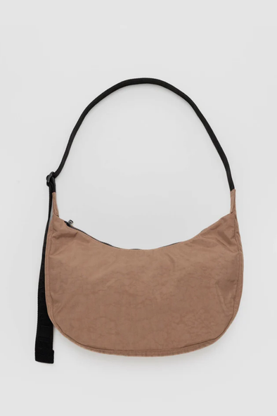 Baggu Medium Nylon Crescent Bag- Cocoa