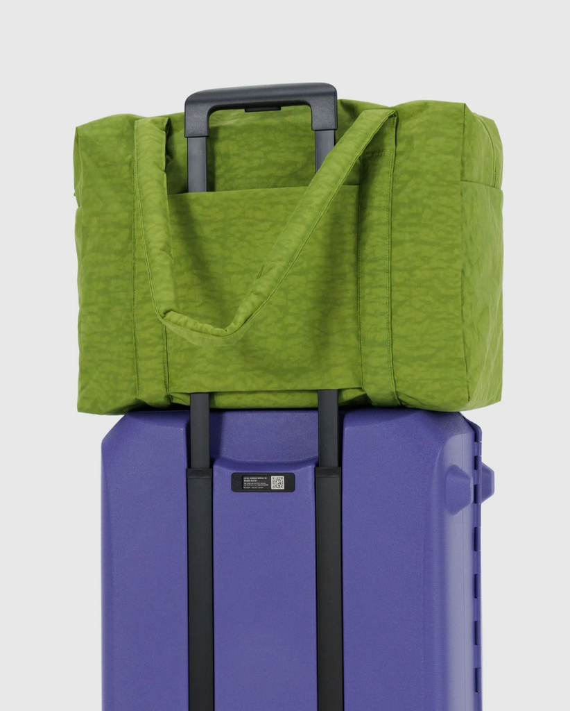 Baggu Cloud Carry-On| Green Juice – Mom's Sweet Shop
