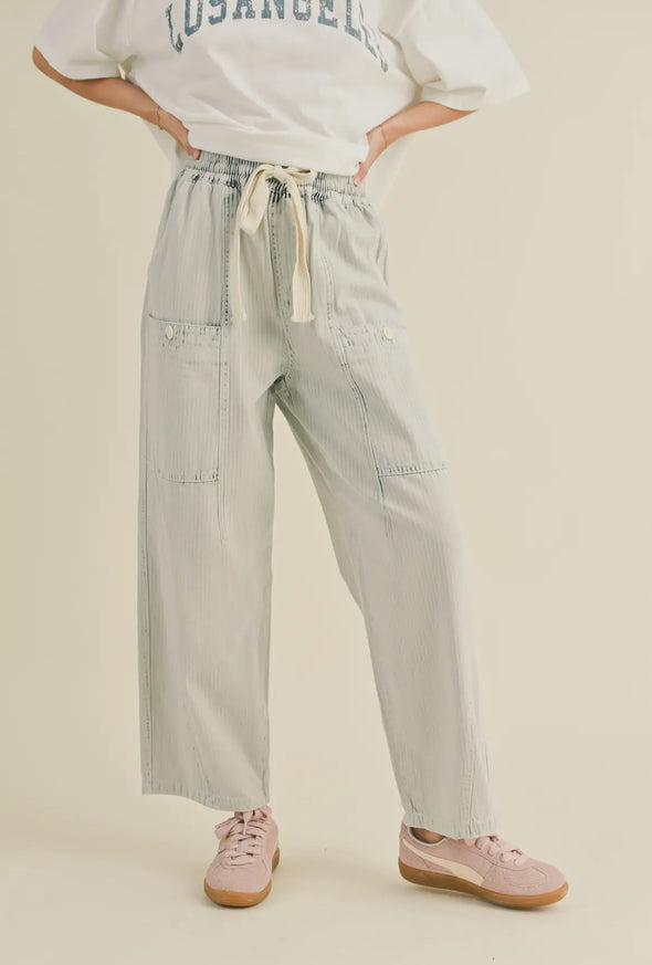 Shania Loose Fit Striped Denim Pants- Light Wash
