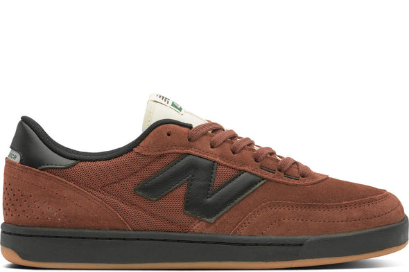 NB Numeric 440v2- Brown/Black