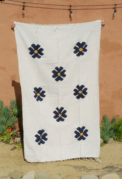 Flora Navy/Cream Heavyweight Mexican Blanket