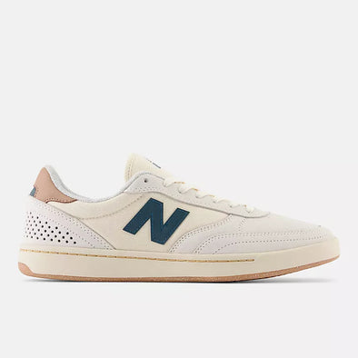 NB Numeric  440- White Green