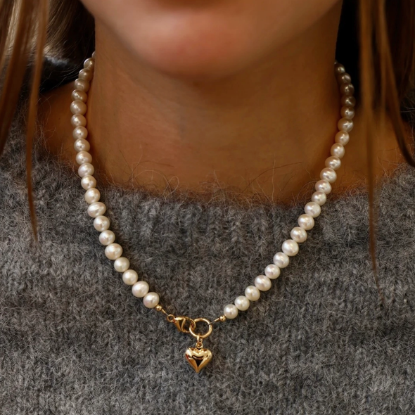 Heart & Freshwater Pearl Necklace