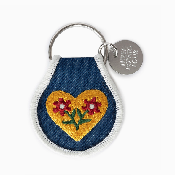 Patch Embroidered Key Chain- Dutch Heart