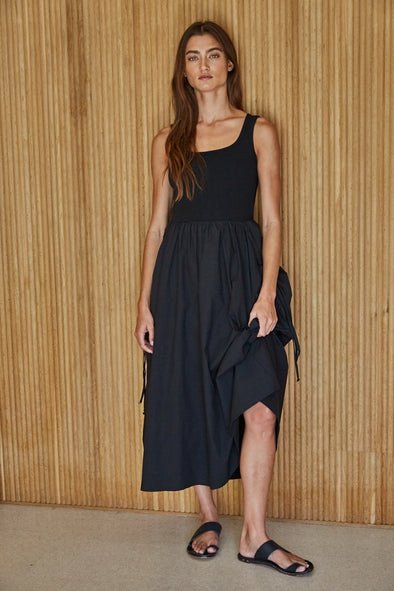 Penelope Sleeveless Midi Dress- Black