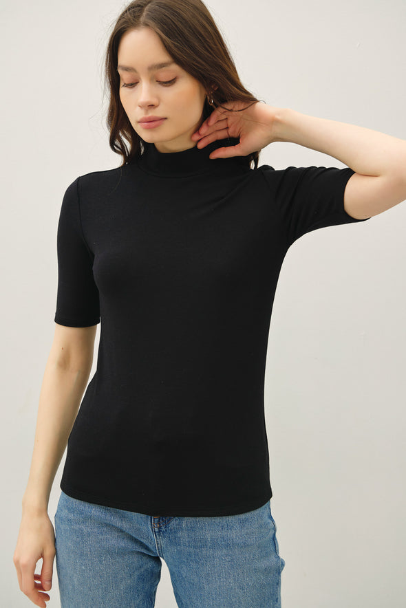 Mock Neck S/S Knit Top- Black