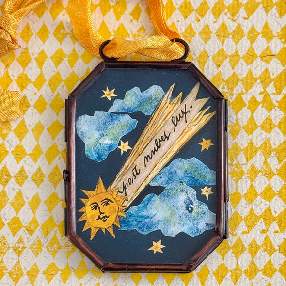 Post Nubes~ Lg. Art Locket Ornament