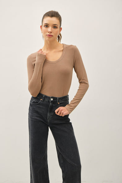 Ultra Soft Basic Scoop Neck L/S Tee- Dark Taupe