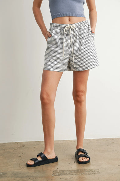 Drawstring Check Casual Shorts- Ivory/Black