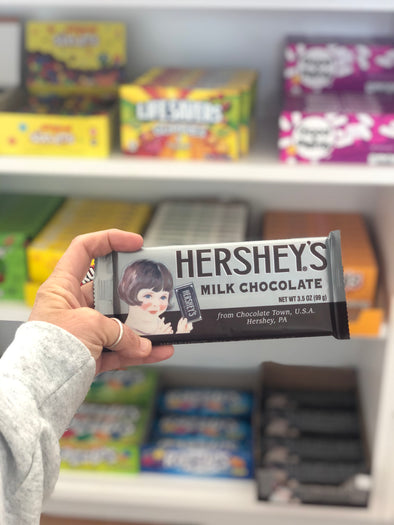 Hershey's Retro Milk Chocolate Bar